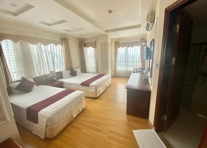 Eden Khách sạn